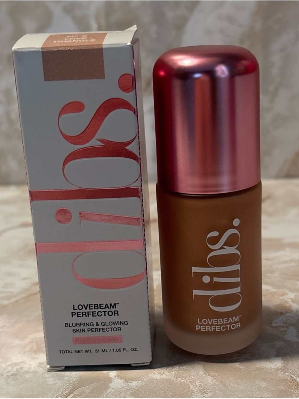 dilös Lovebeam Perfector Liquid Highlighter — Radiant Bronze